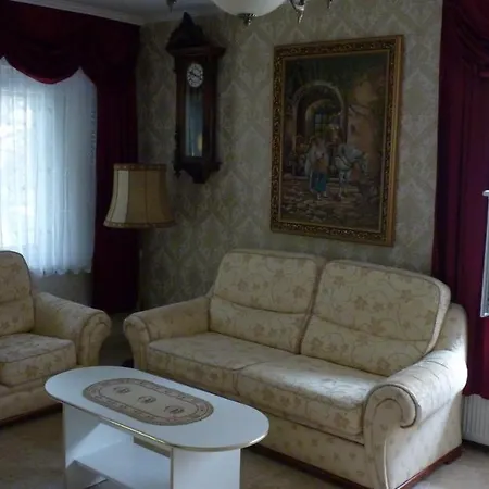 Somogyi Apartmanhaz * Balatonfenyves